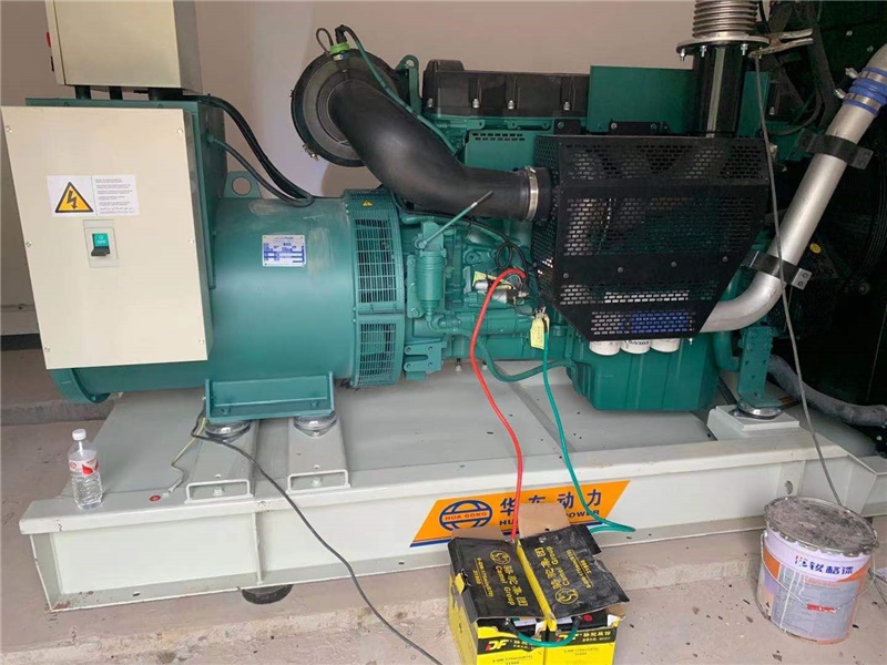 重慶渝長高速公路，12臺沃爾沃發(fā)電機組